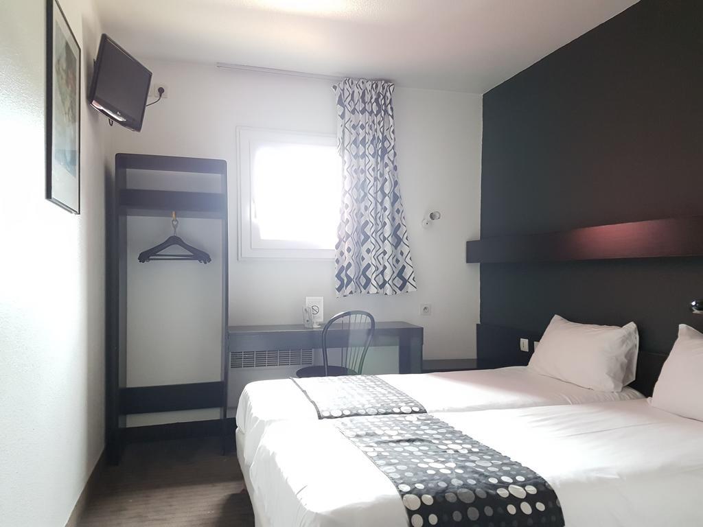 Brit Hotel - Montsoult La Croix Verte Baillet-en-France المظهر الخارجي الصورة