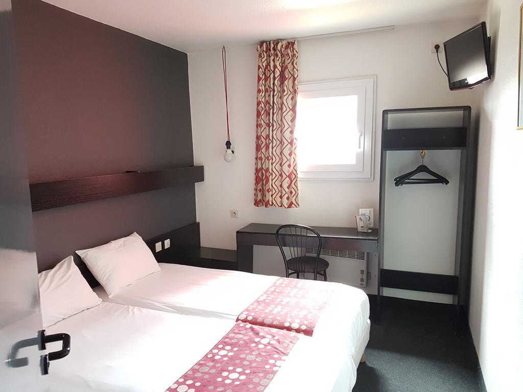 Brit Hotel - Montsoult La Croix Verte Baillet-en-France المظهر الخارجي الصورة