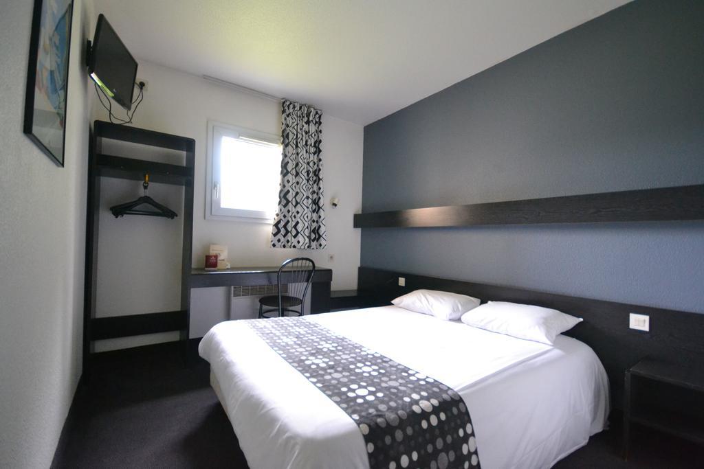 Brit Hotel - Montsoult La Croix Verte Baillet-en-France المظهر الخارجي الصورة